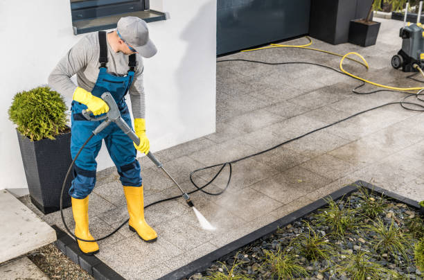 Garage Pressure Washing in San Carlos, CA
